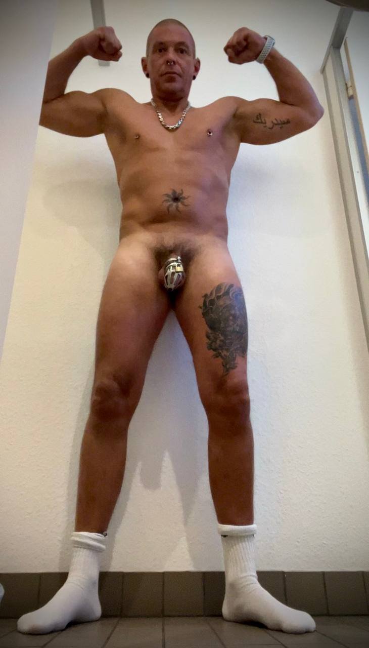 Dumb Muscle Pig Exposed (Tele - Bastard4fun) #N6Uez4HE